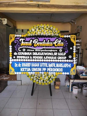 Papan Bunga di Pepedan Moga
